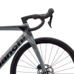 Styr på Bianchi Oltre Race 105 Di2 24sp