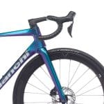 Styr Included in the stem på Bianchi Specialissima PRO ULTDI2