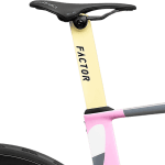 Sadel på Factor ONE Shimano Ultegra