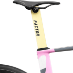 Sadel på Factor ONE SRAM RED