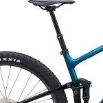Sadel Fi'zi:k Antares R7 with S-Alloy rails på Giant Anthem Advanced 29 3