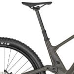 Sadel på Scott Genius 920