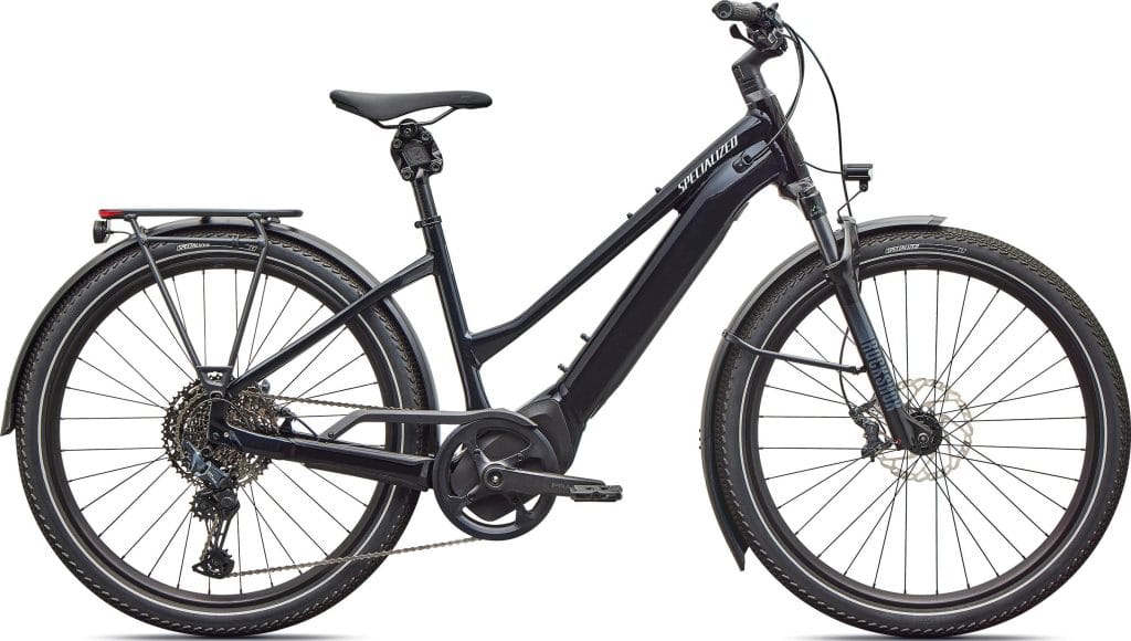 Specialized Turbo Vado 5.0 Step-Through 2026 - Gloss CastBlack / Satin Silver Reflective