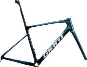 Giant Defy Advanced Pro Frameset 2026 – Dark Chameleon