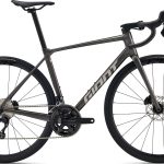 Giant TCR Advanced 2 2026 - Stealth Chrome