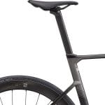 Sadel Giant Fleet SL på Giant Propel Advanced 1