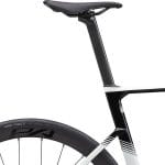 Sadel Giant Fleet SL på Giant Propel Advanced 2