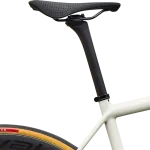 Sadel på Specialized Aethos 2 Pro SRAM Force AXS