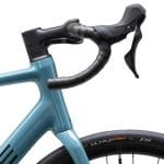 Styr Cube Compact Race Bar 31.8 5° 120 NF på Cube Attain Pro
