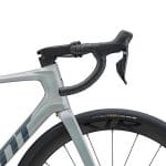 Styr på Giant Defy Advanced 0