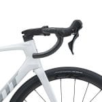 Styr på Giant Defy Advanced 2