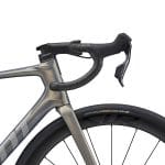 Styr på Giant Defy Advanced Pro 1