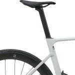 Sadel Liv Alacra SL på Giant Liv EnviLiv Advanced 1