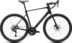 Cube Attain C:62 Race 2027 – Carbon´n´Coalchrome