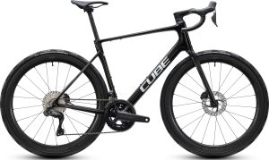 Cube Attain C:62 SLT 2027 – Carbon´n´White