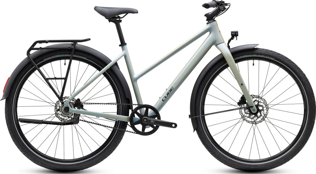 Cube Editor ONE FE (Fully Equipped) Trapeze Dame 2027 - Glintsand´n´Black